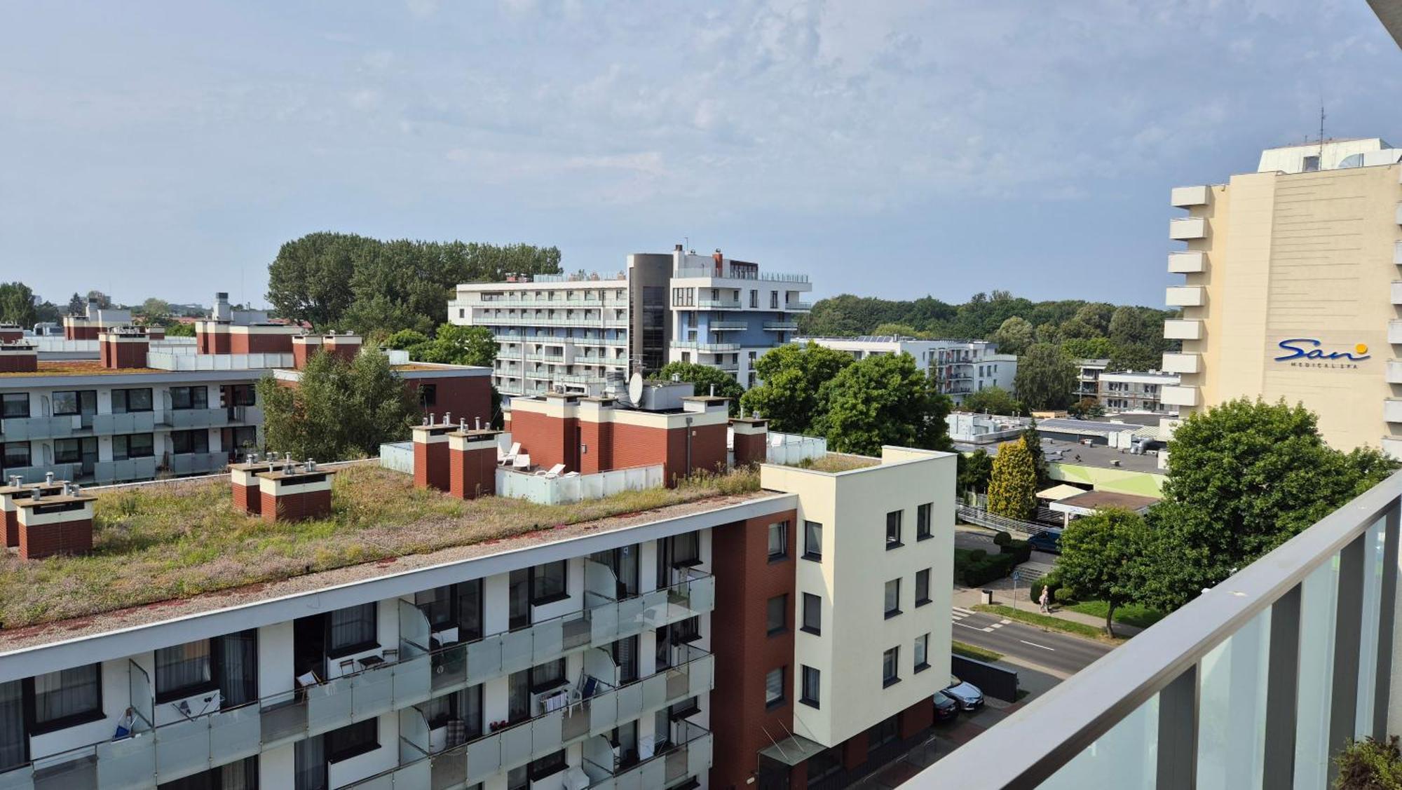 Apartamenty Kasprowicza 20A Klimatyzacja Basen Fintess Sauny Parking Bawialnia Zmywarkataras Wysoki Standard W Pelni Wyposazony 科沃布热格 外观 照片